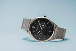 Bering unisex Armbanduhr Ultra Slim Armband Milanaise 17140-002