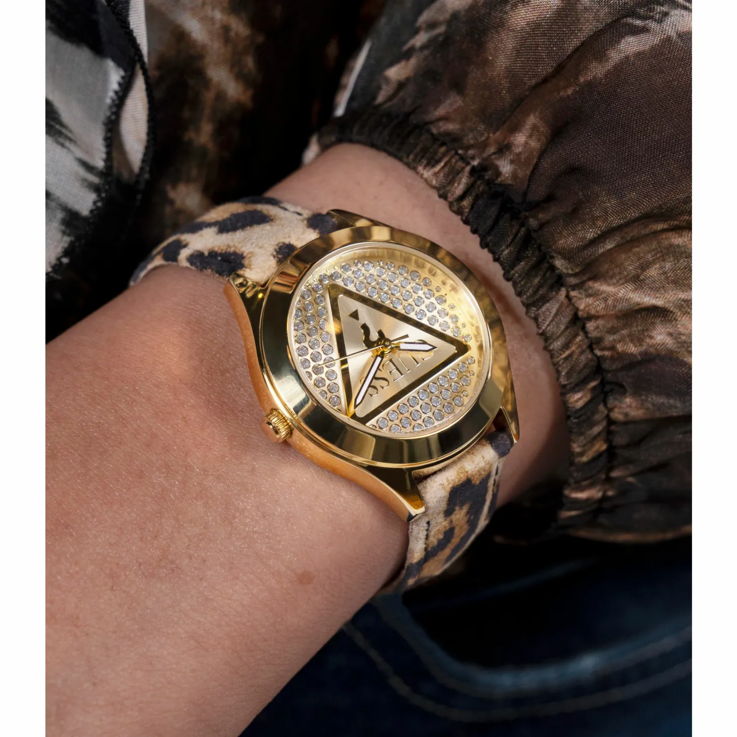 Guess Damen Armbanduhr GLITZ PLAQUE gold GW0745L2