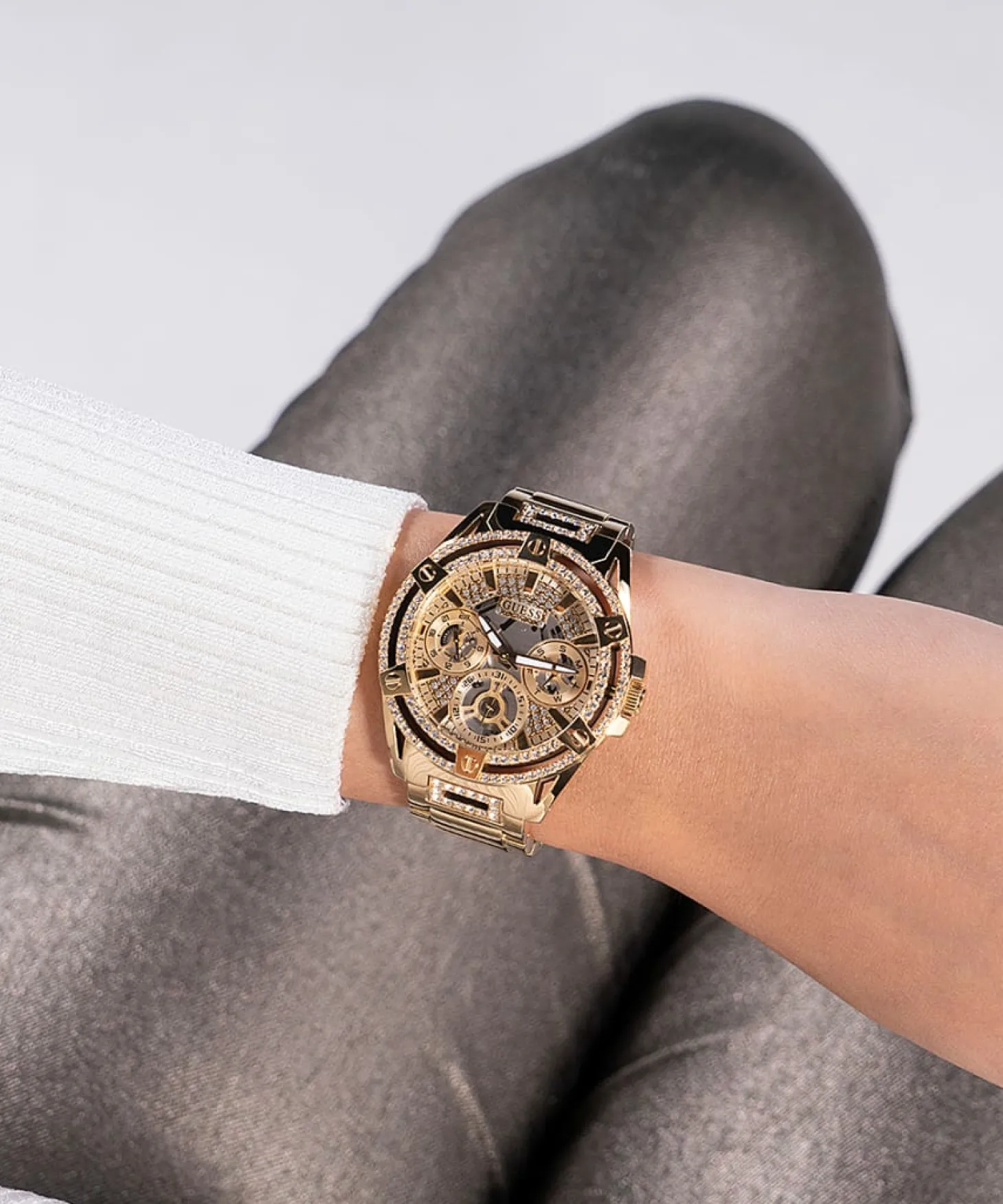 Guess Damen Multifunkion Armbanduhr Queen gold 40 mm GW0464L2