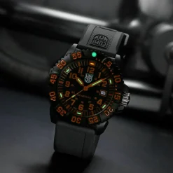 Luminox Herrenuhr SEA LION 44 MM 2050 Series X2.2059.2