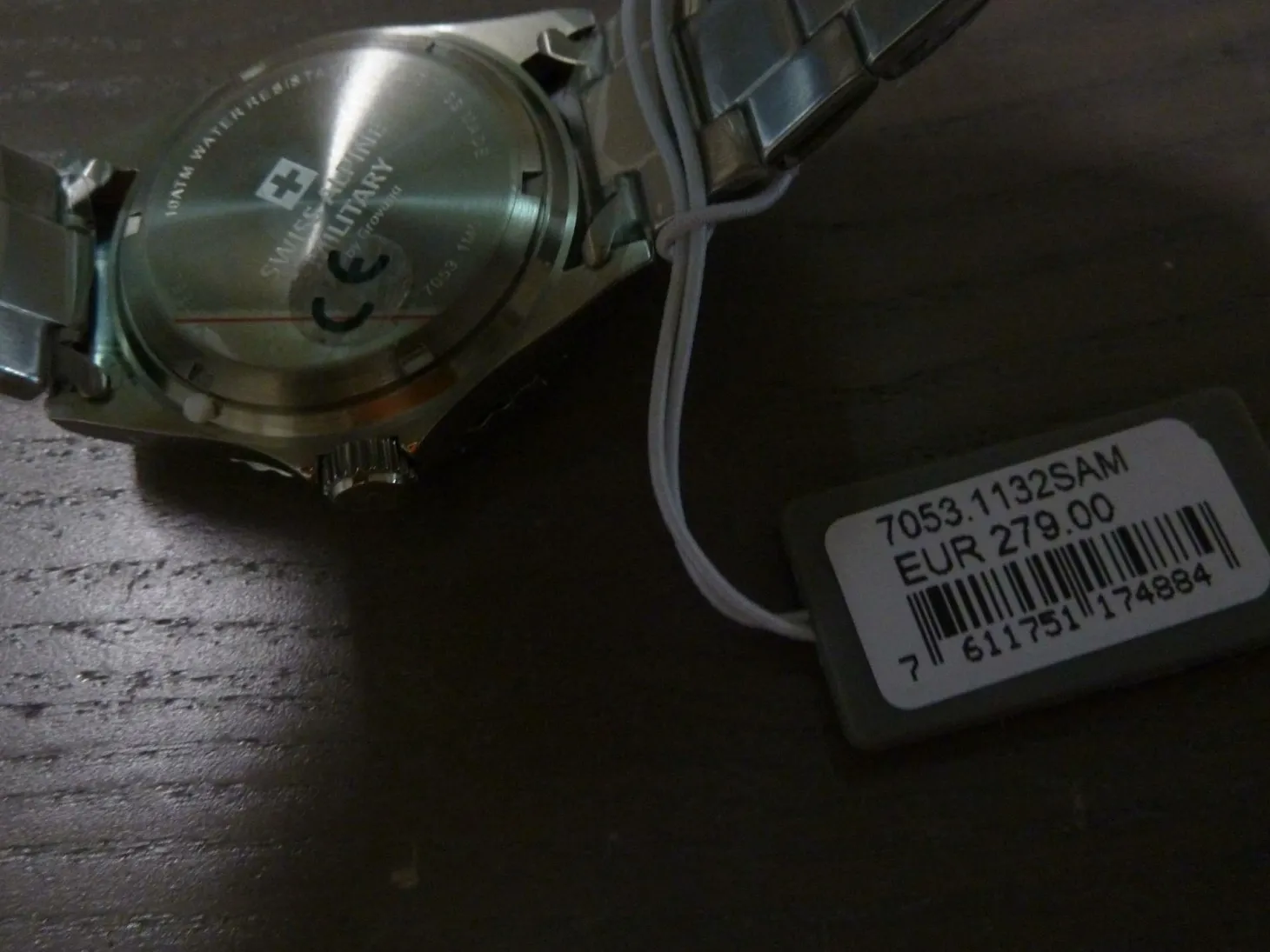 Swiss Alpine Military Herren Armbanduhr Master-Diver Analog Quarz 7053.1132