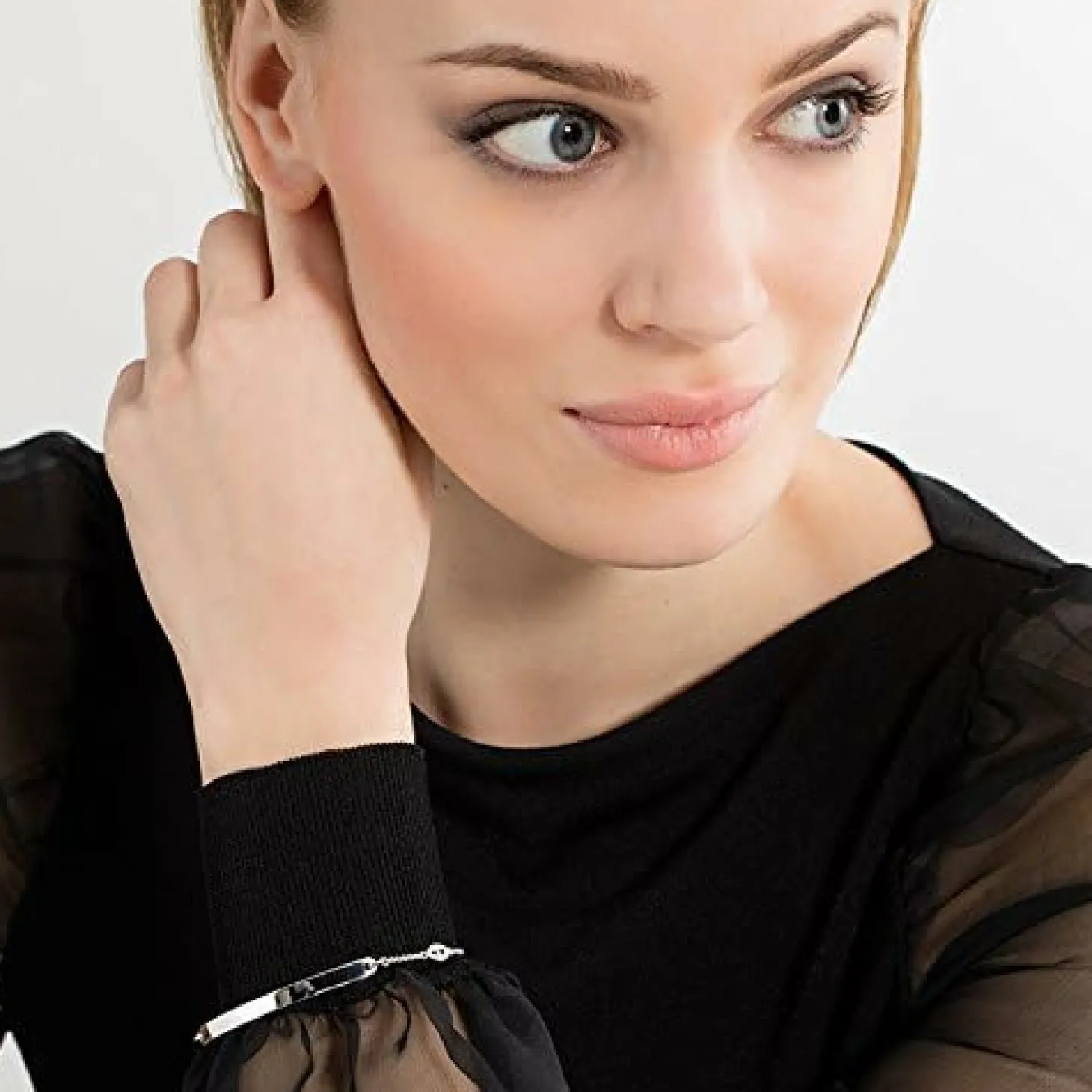 Thomas Sabo Glam & Soul Damen-Armband Silber LBA0101-051-14-L19V