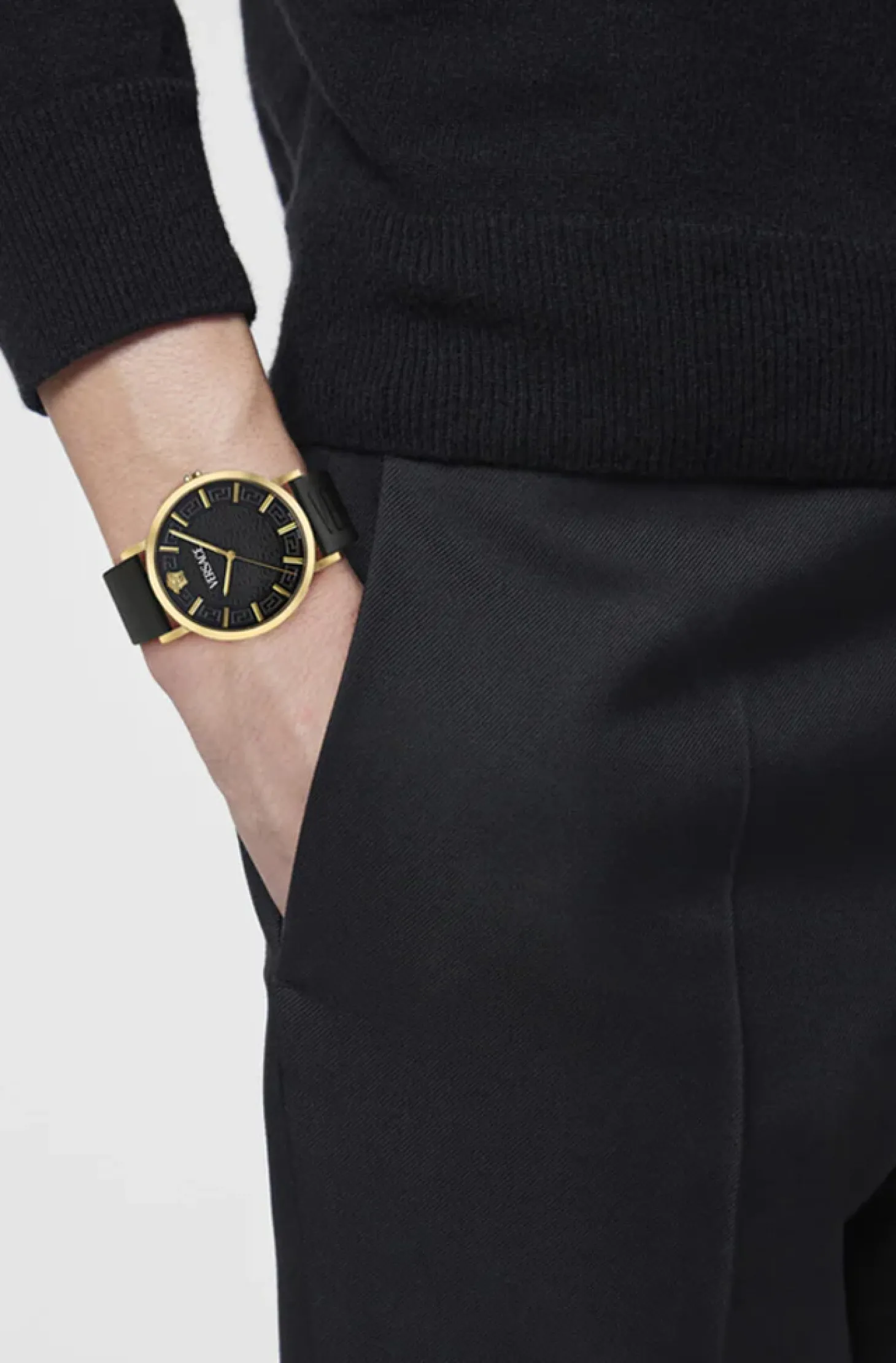 Versace Herren Uhr Greca Slim Gold Schwarz Leder VE8Q00224