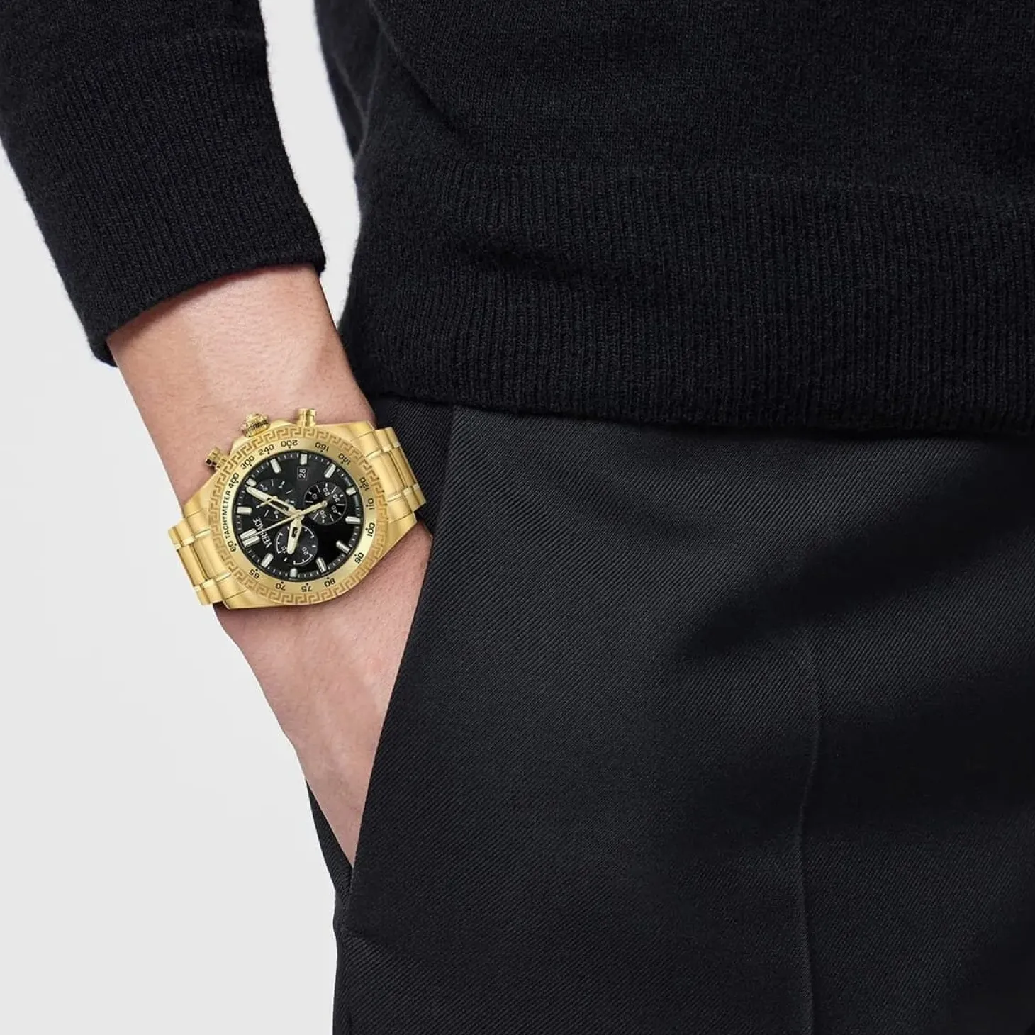 Versace Uhr Herren VE9K01124 Schwarz / Gold